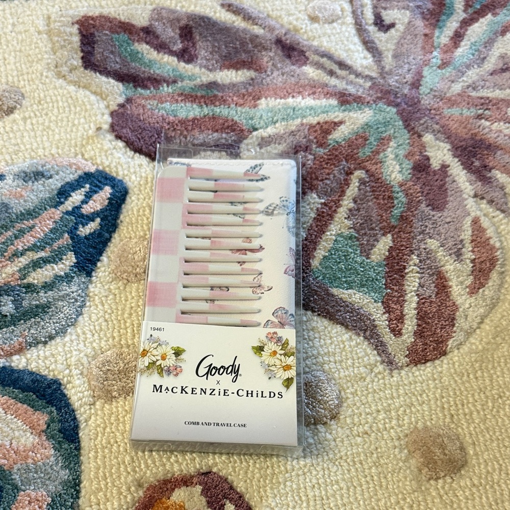 MacKenzie-Childs Pink and White Floral Goody Travel Comb Set